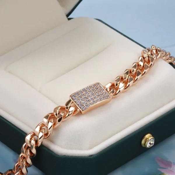 Vintage Cuban Link Luxury Bracelet – Rose Gold & Zircona - Image 4