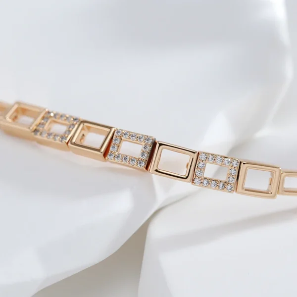 Square Vintage Link Luxury Bracelet – Rose Gold & Zircon – Image 5
