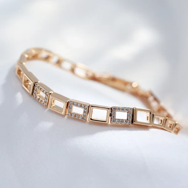 Square Vintage Link Luxury Bracelet – Rose Gold & Zircon – Image 3