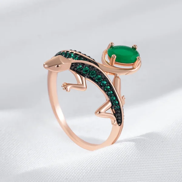 Green Lizard Luxury Ring – Rose Gold & Zircon – Image 4