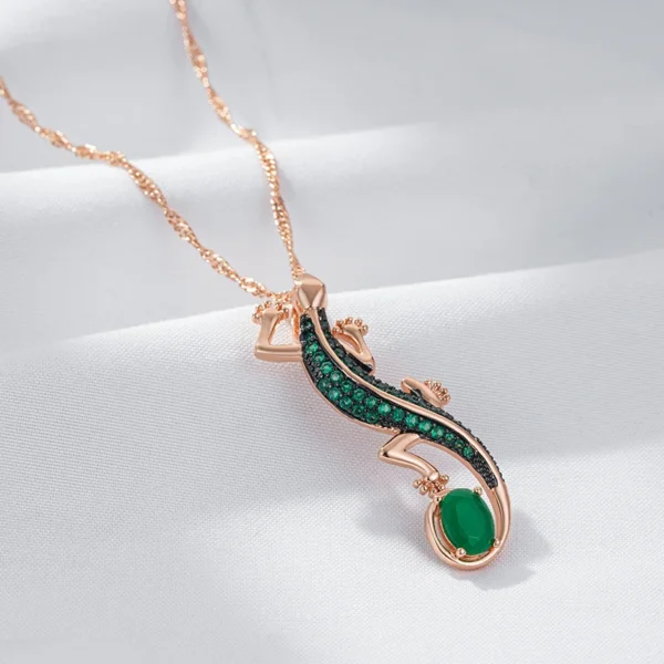 Green Lizard Luxury Pendant Necklace – Rose Gold & Zircon – Image 5