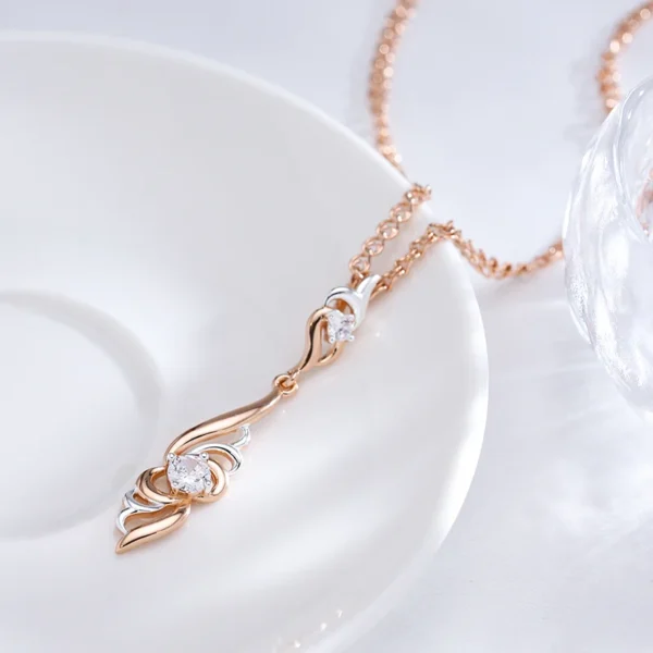 Flower Silver Luxury Pendant Necklace – Rose Gold & Zircon – Image 5