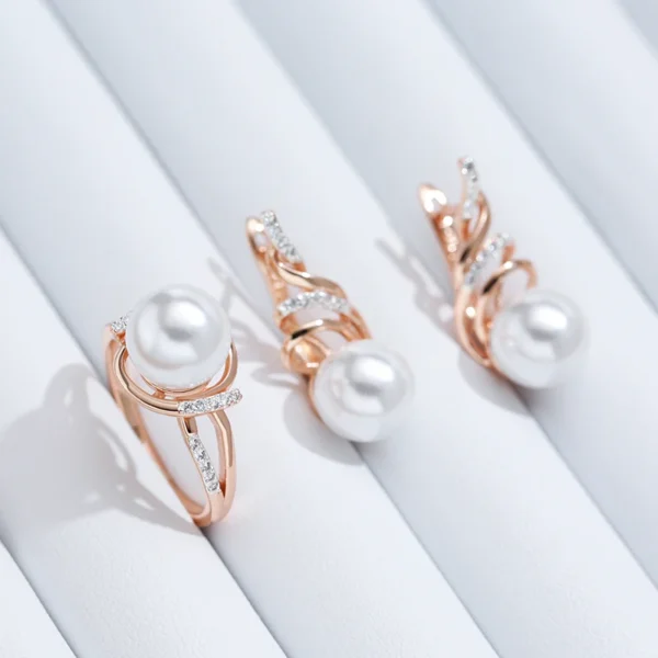 Pearl Luxury Ring - Rose Gold & Zircon – Image 4