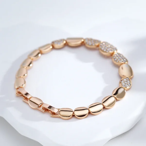 Oval Link Vintage Luxury Bracelet – Rose Gold & Zircon - Image 5