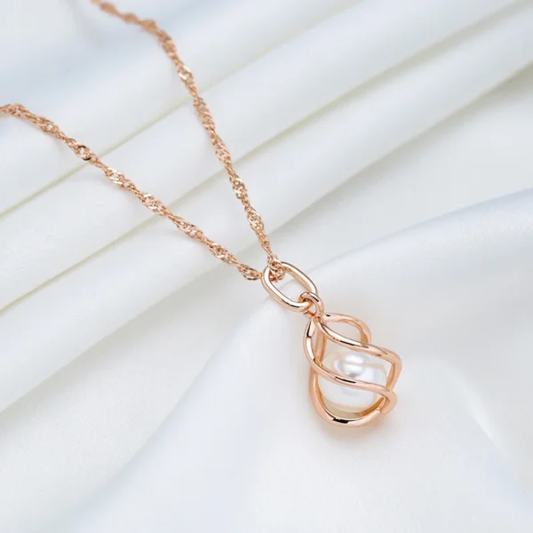 Hollow Pearl Luxury Pendant Necklace – Rose Gold & Zircon - Image 5