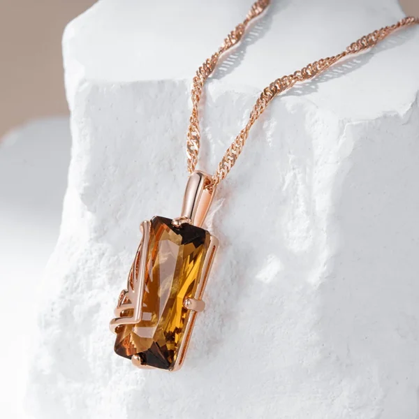 Light Brown Square Luxury Pendant Necklace – Rose Gold & Zircon – Image 3